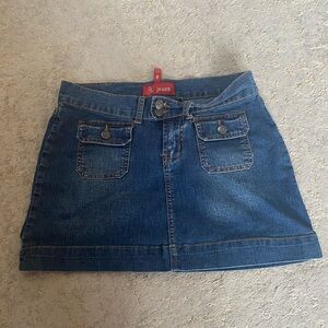 Low rise denim jean skirt